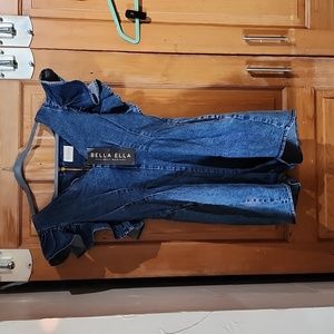 Bella Ella Boutique Denim Romper sz M